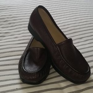 COPY - Traditional Loafer